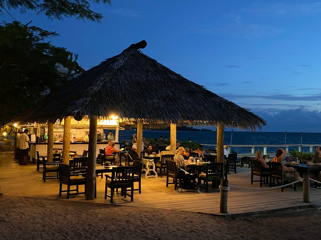 斐济托阔里奇岛喜来登水疗度假酒店主图