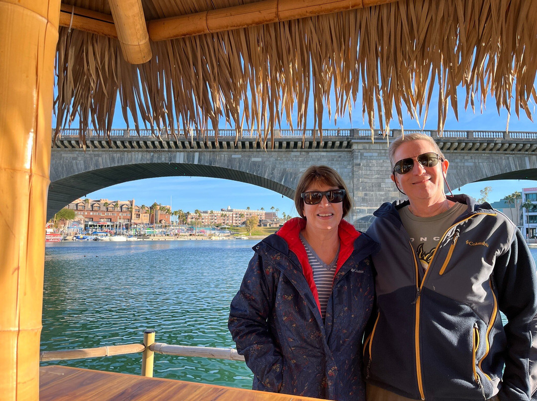 Cruisin Tikis Lake Havasu-哈瓦苏湖城必去景点
