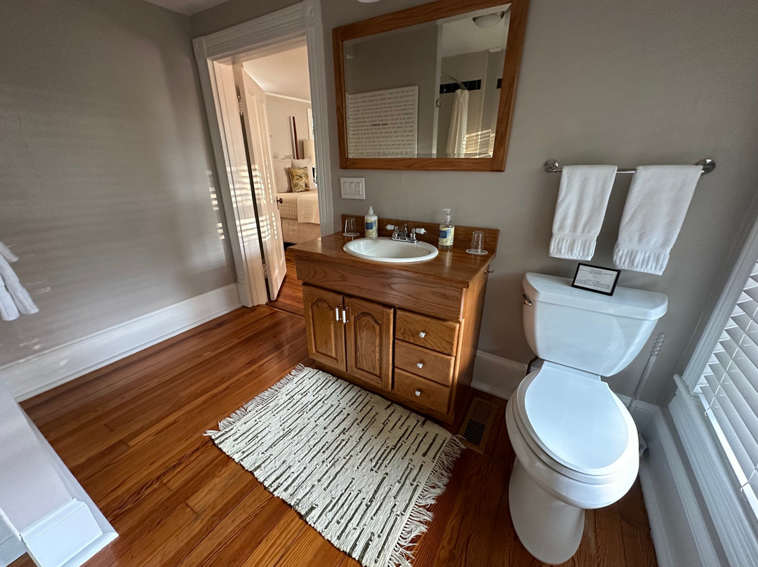 The Hummingbird Inn主图