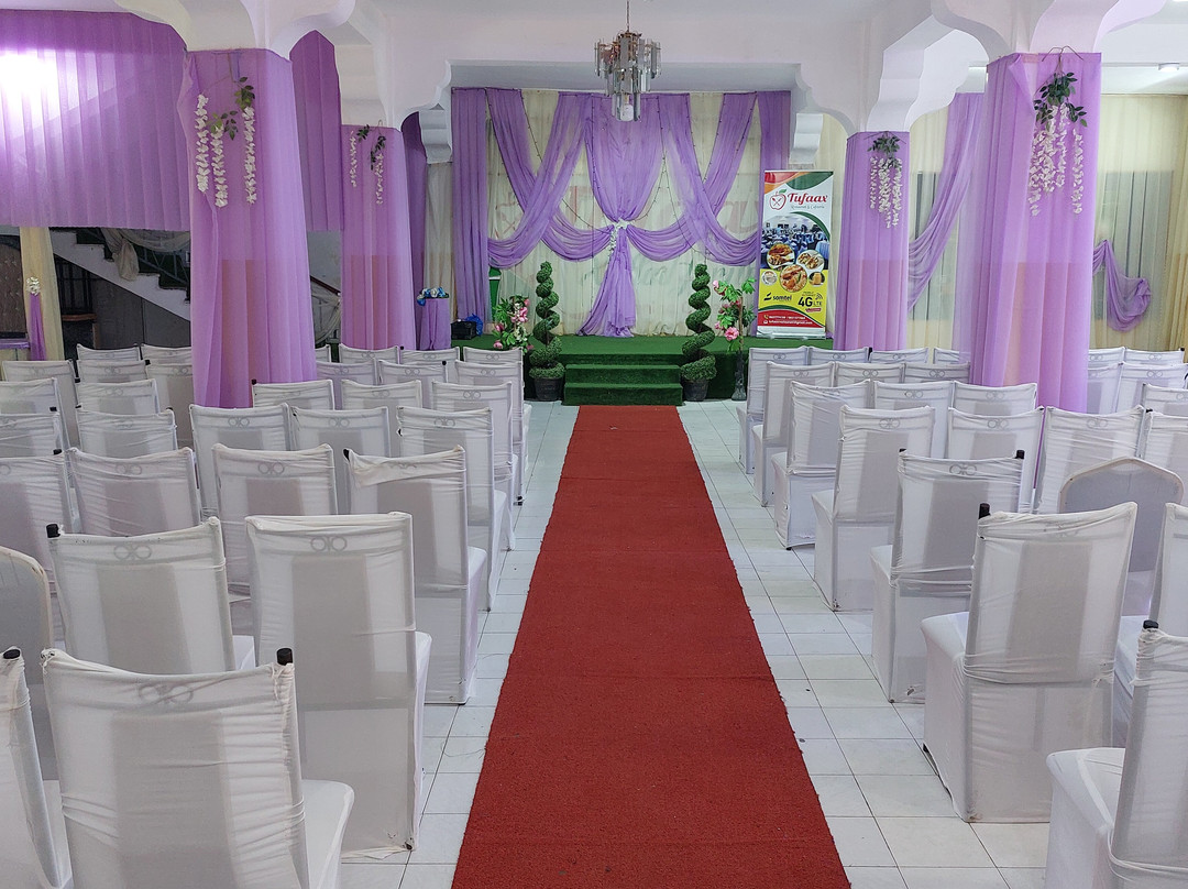 Tufaax Restaurant at Hotel Guuleed