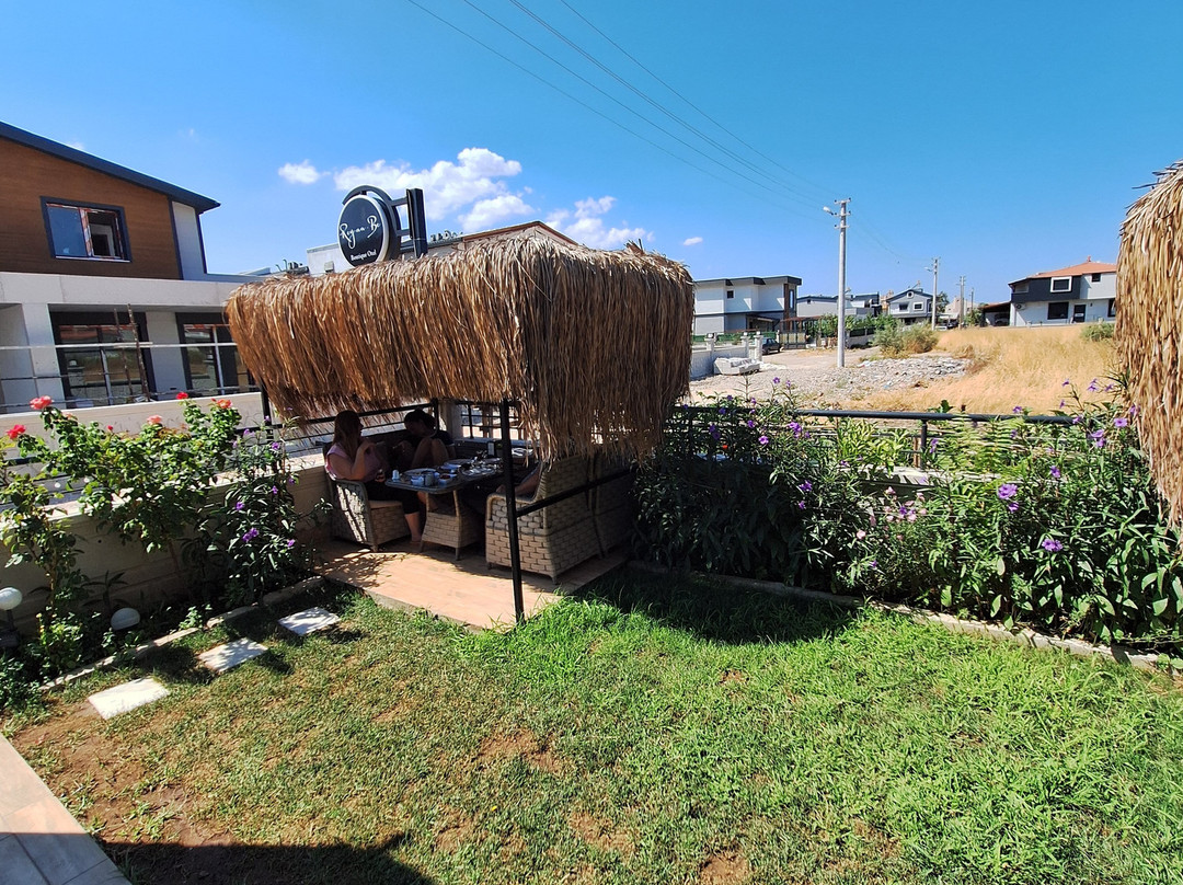 ReynaBe Boutique Hotel