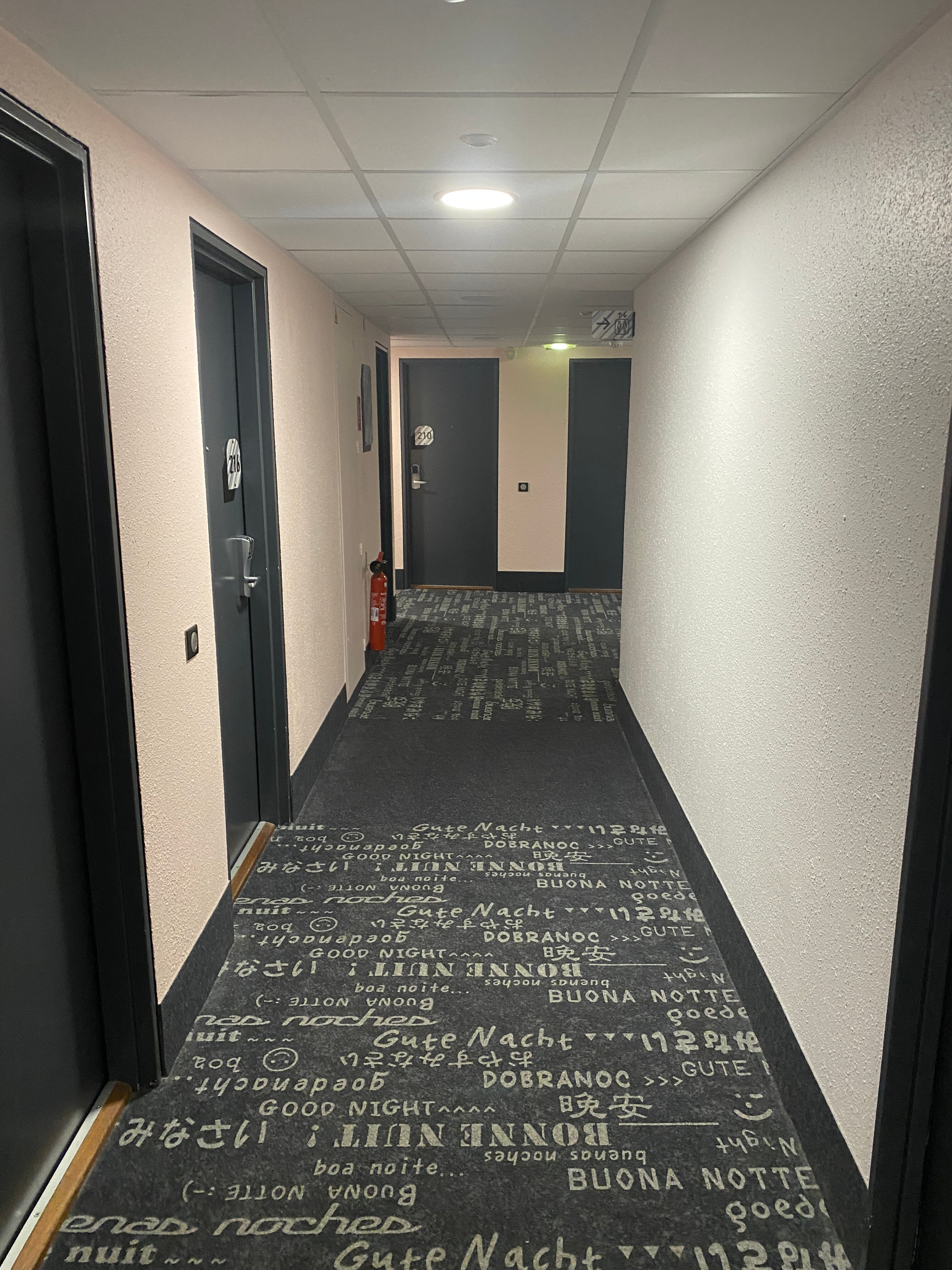B&B HOTEL Arras Centre Les Places-客卧