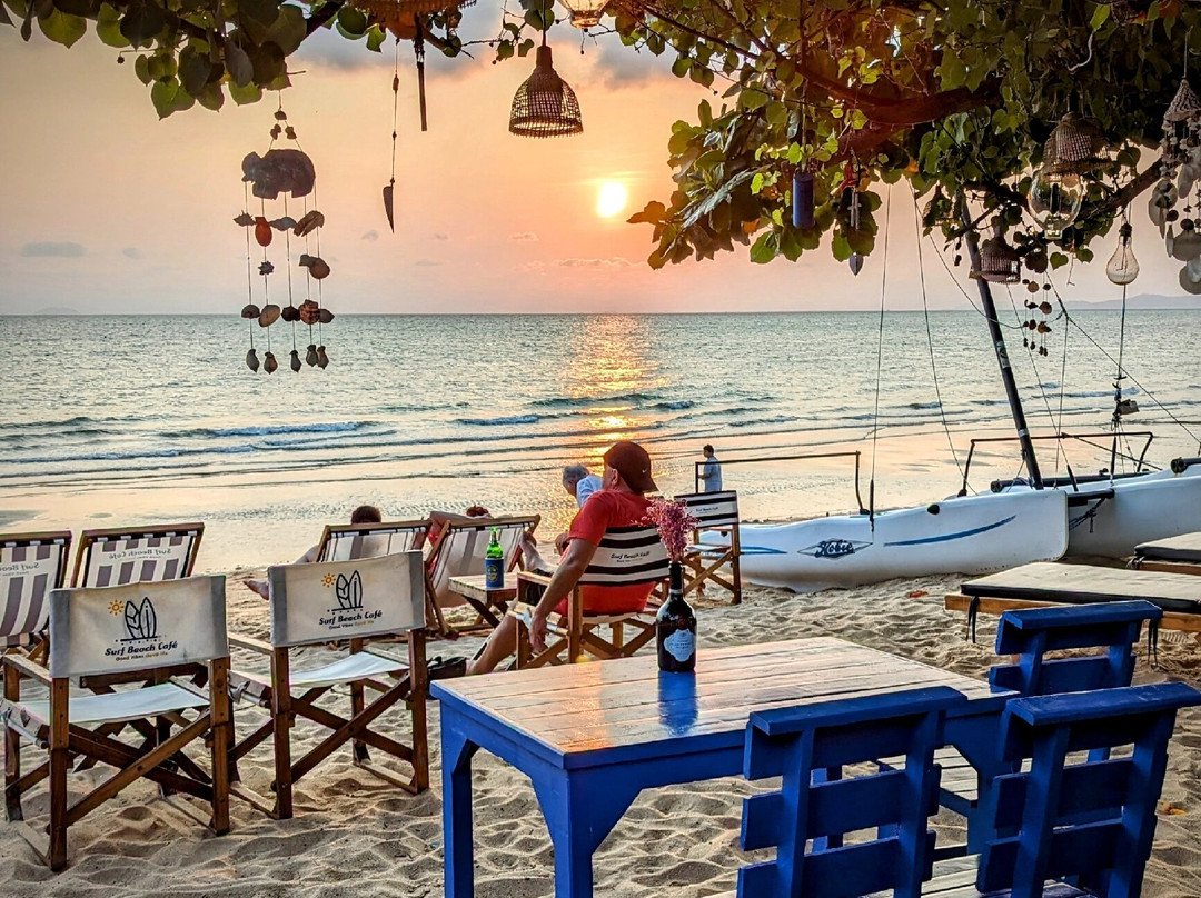 Surf Beach Café And Restaurant