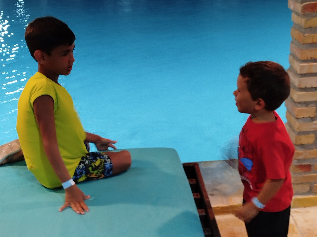 Coliseum Beach Hotel主图