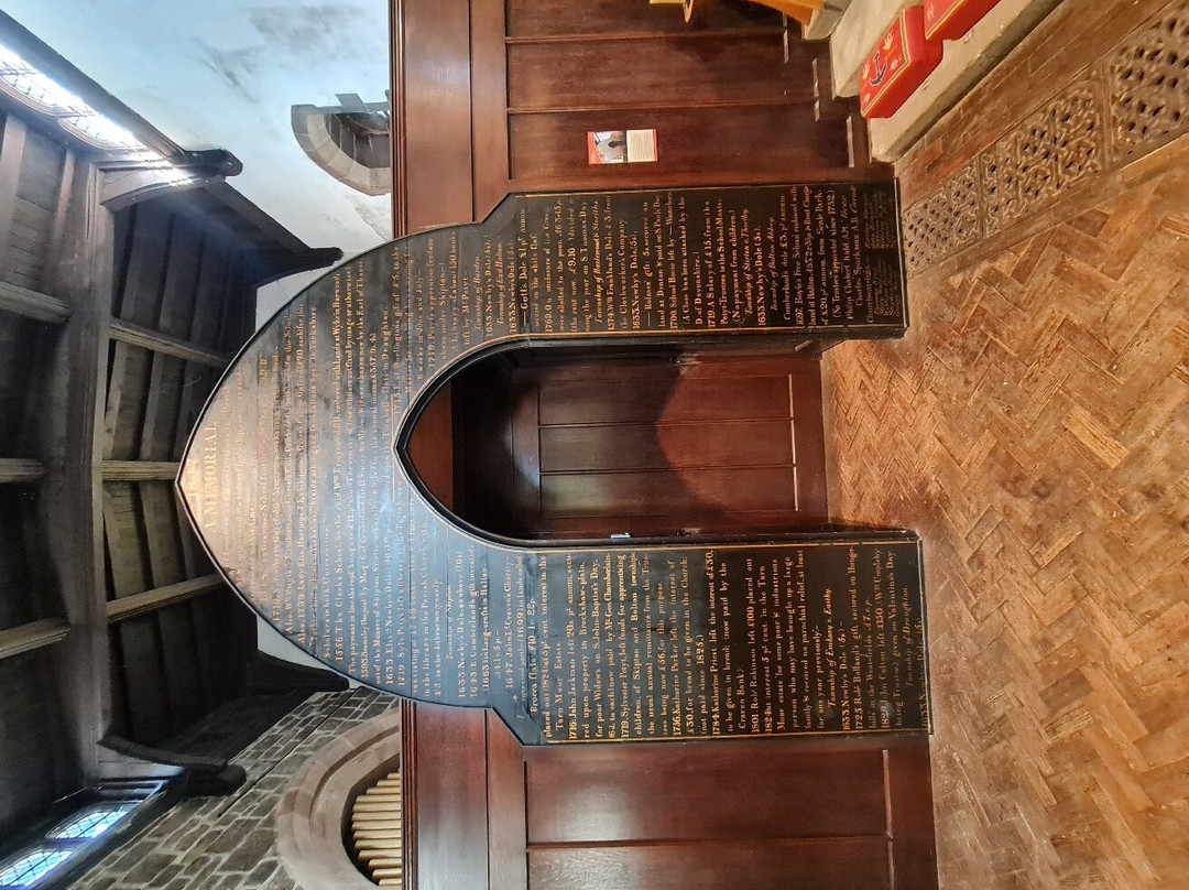 Holy Trinity Church景点图片