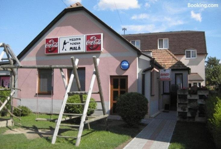 Pizzeria Restaurant Mala主图