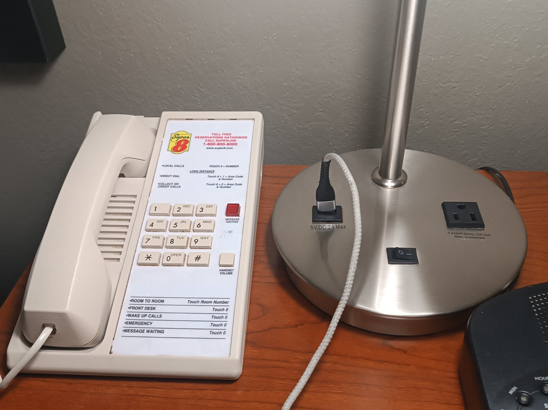 Super 8 by Wyndham Clearfield Hotel主图