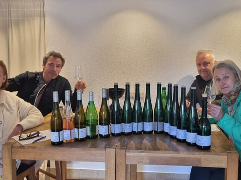 Bioweingut Caspari Kappel-Enkirch必去景点