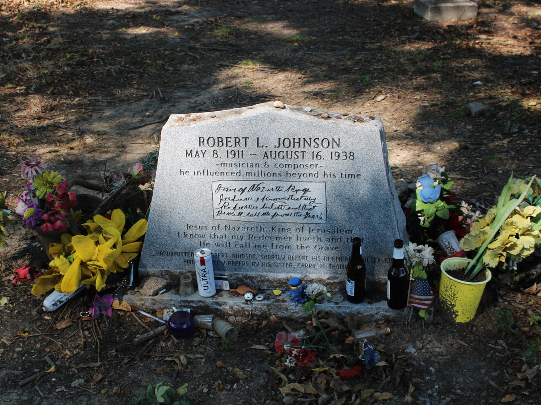 Robert Johnson's Grave景点图片