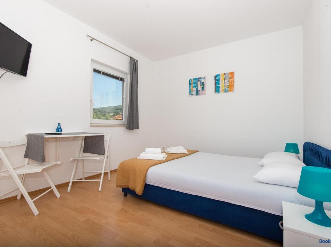 Apartments Kairos