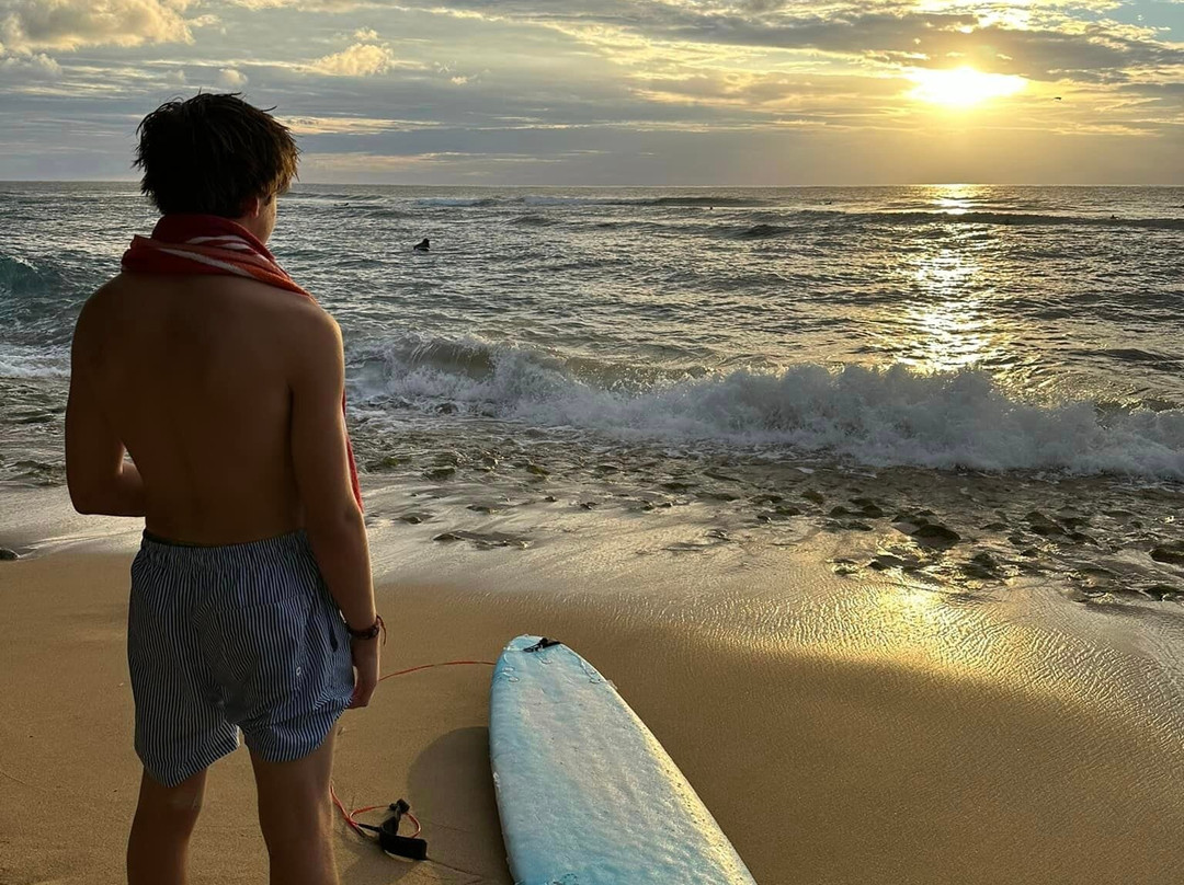 Rincon Surf School-吕康必去景点