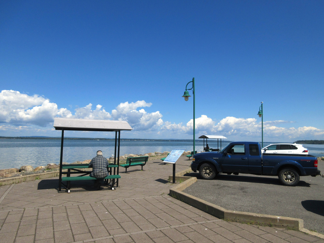 Becquets River Park (Natural Site)