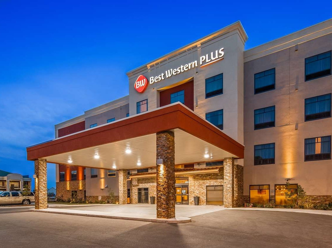 Best Western Plus Elizabethtown Inn & Suites主图