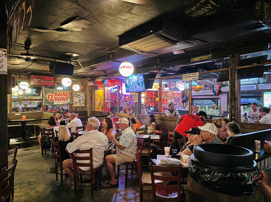 The Bowery-美特尔海滩必去景点