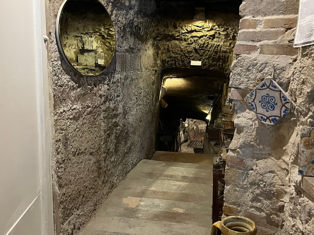 Acquaquiglia del Pozzaro-那不勒斯必去景点