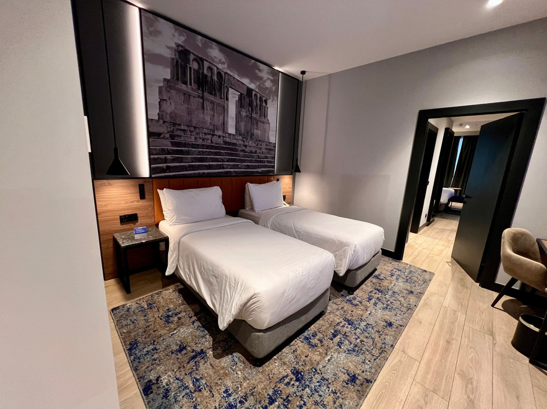 Radisson Blu Hotel, Amman Galleria Mall