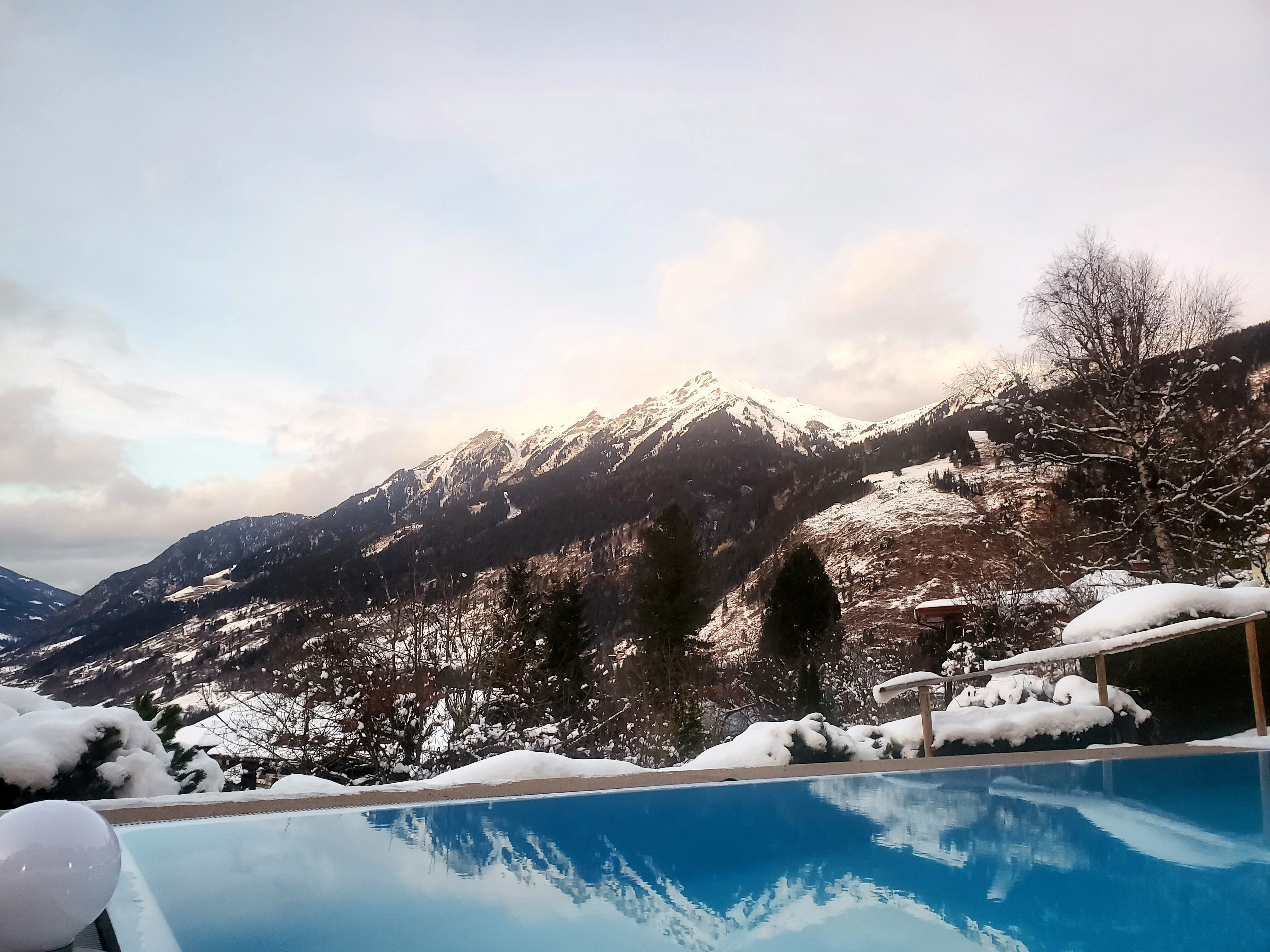 Hotel Alpenblick-泳池