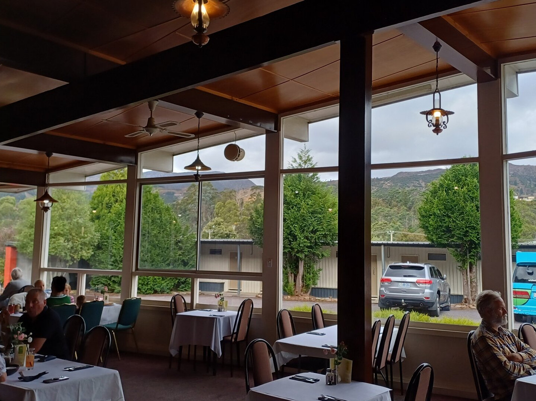 白银山汽车旅馆主图