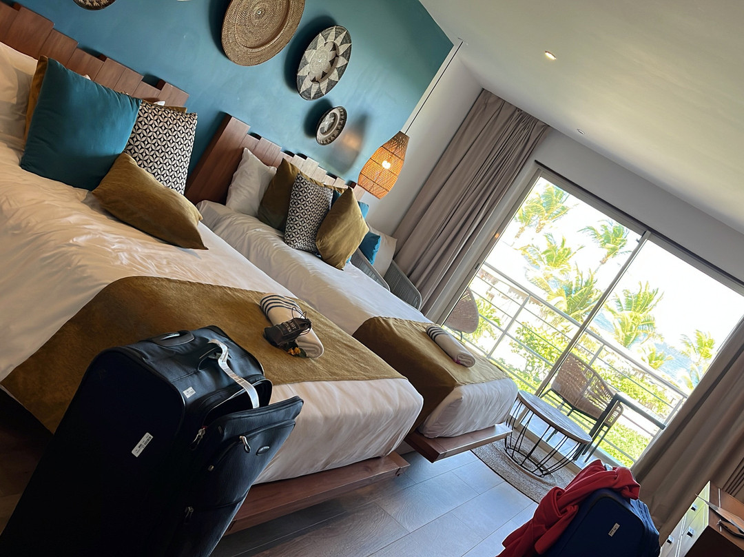 Orient Beach Hotel主图