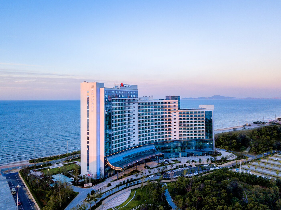 烟台鑫广万豪酒店