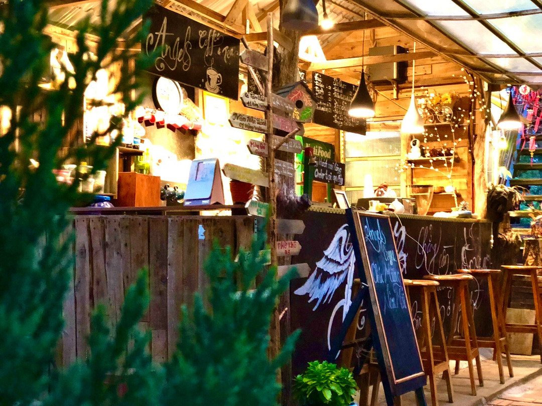 Angels Homestay & Coffee - Măng Đen
