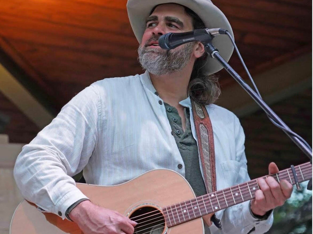 Longhorn Lounge Wine And Tapas Bar