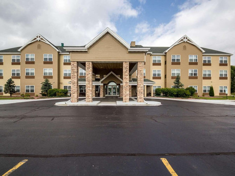 Campbellsport酒店住宿-Country Inn & Suites by Radisson, Fond du Lac, WI
