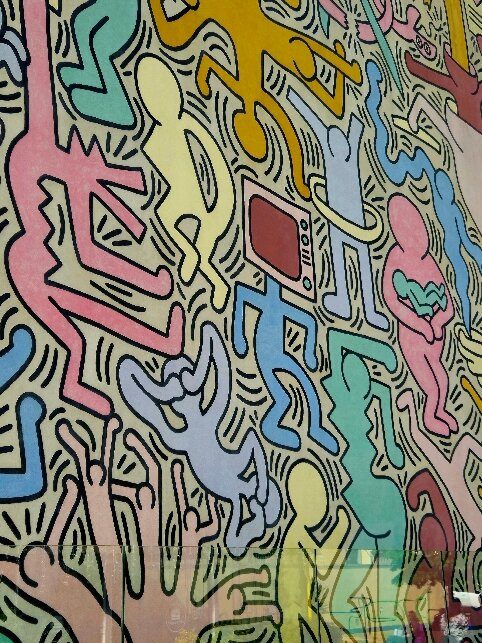 Murale Tuttomondo di Keith Haring-比萨必去景点