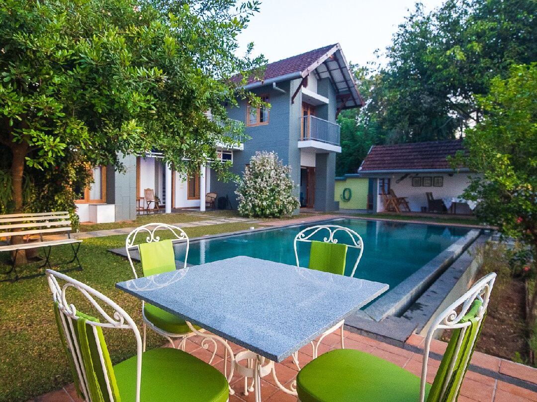 Hibiscus Villa - CGH Earth