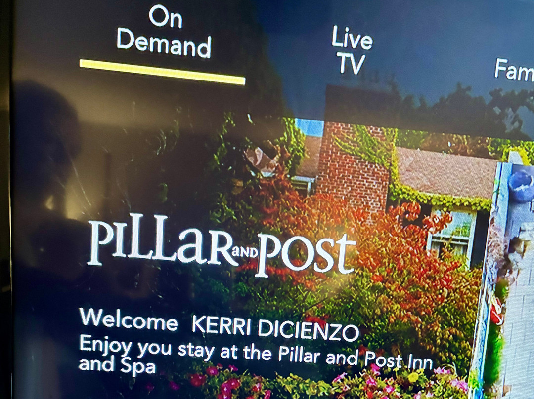 Pillar and Post主图