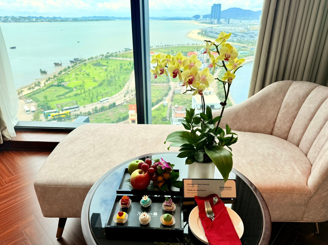 Radisson Blu Hotel, Ha Long Bay主图