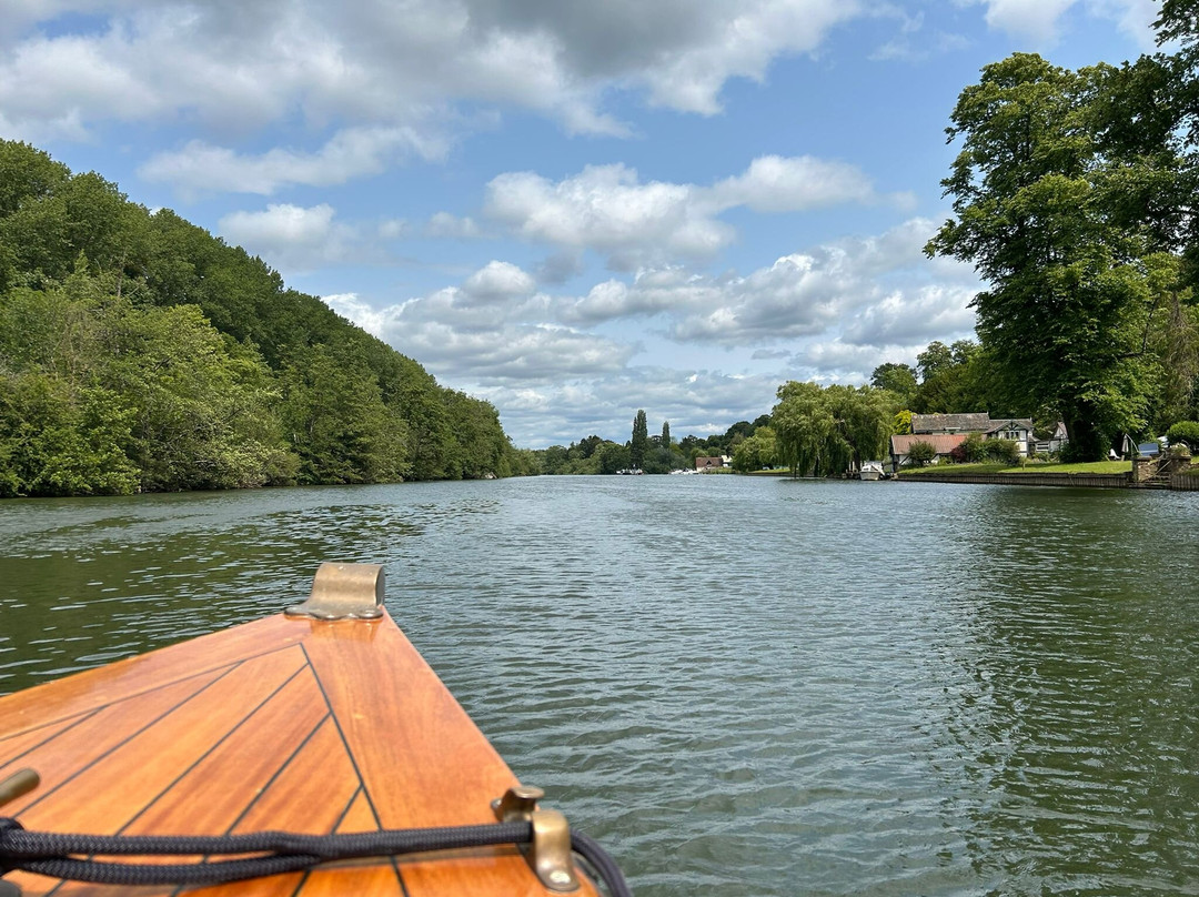 Boating at Marlow-Marlow必去景点