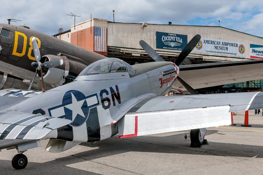 American Airpower Museum-法明代尔必去景点