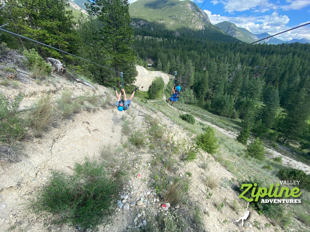 Valley Zipline Adventures-Radium Hot Springs必去景点