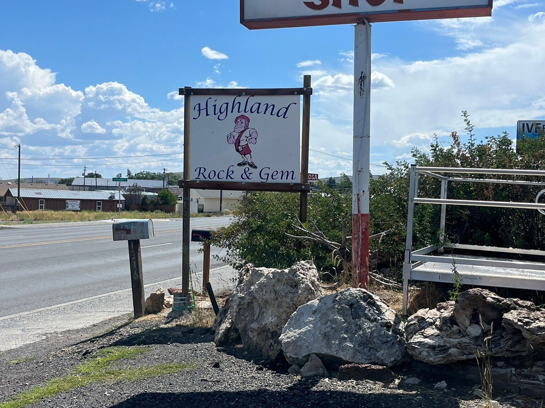 Highland Rock And Gem-Burns必去景点