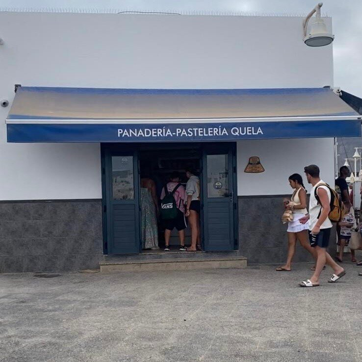 Panaderia Pasteleria Quela