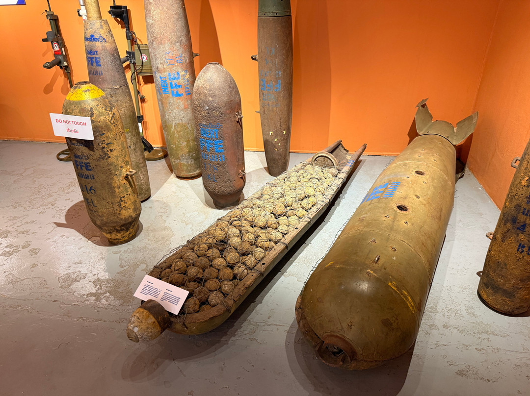 UXO老挝游客中心-琅勃拉邦必去景点