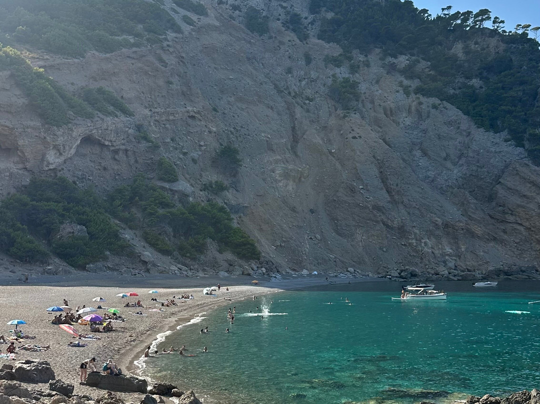 Platja Des Coll Baix-阿库迪亚必去景点