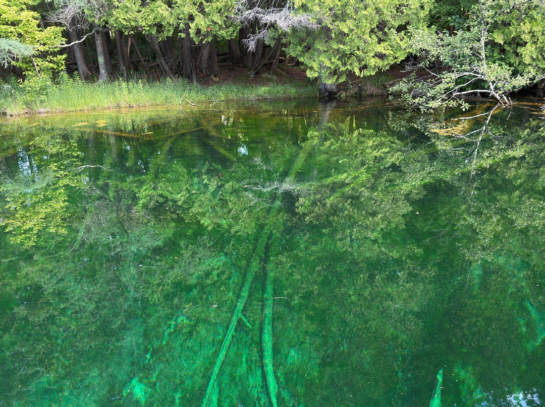 Kitch-Iti-Kipi-Manistique必去景点