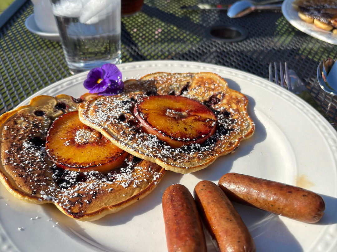 Outlook Inn Bed and Breakfast主图