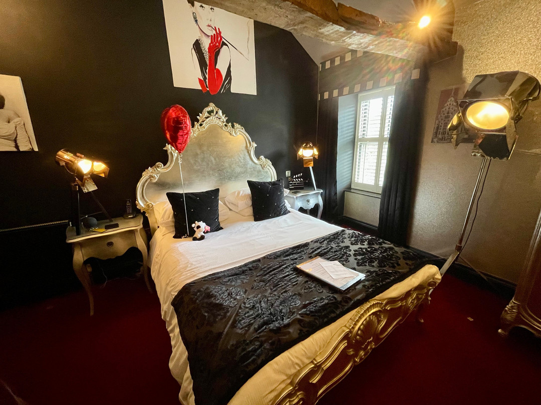 The Wensleydale Heifer主图