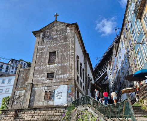 Escadas do Codessal-波尔图必去景点