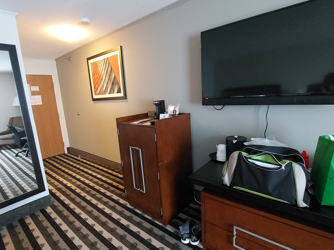 Ramada by Wyndham Springfield North主图