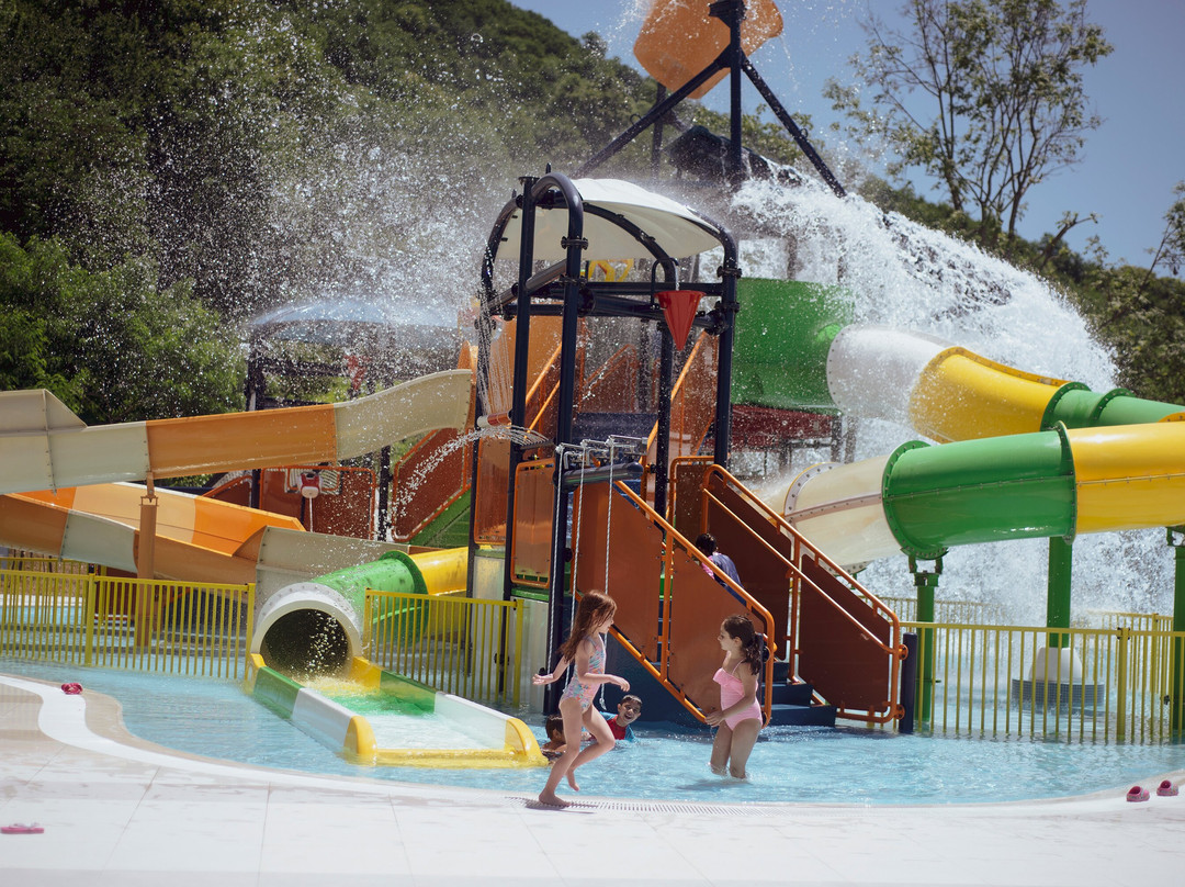 Lopota Lake Resort & Spa主图