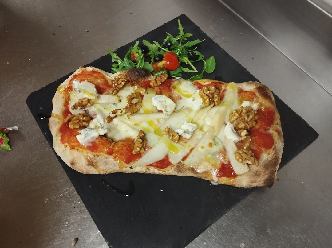 Gas Garage Restaurant