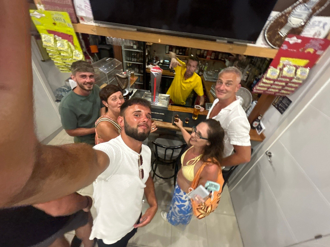 Smiley's Bar