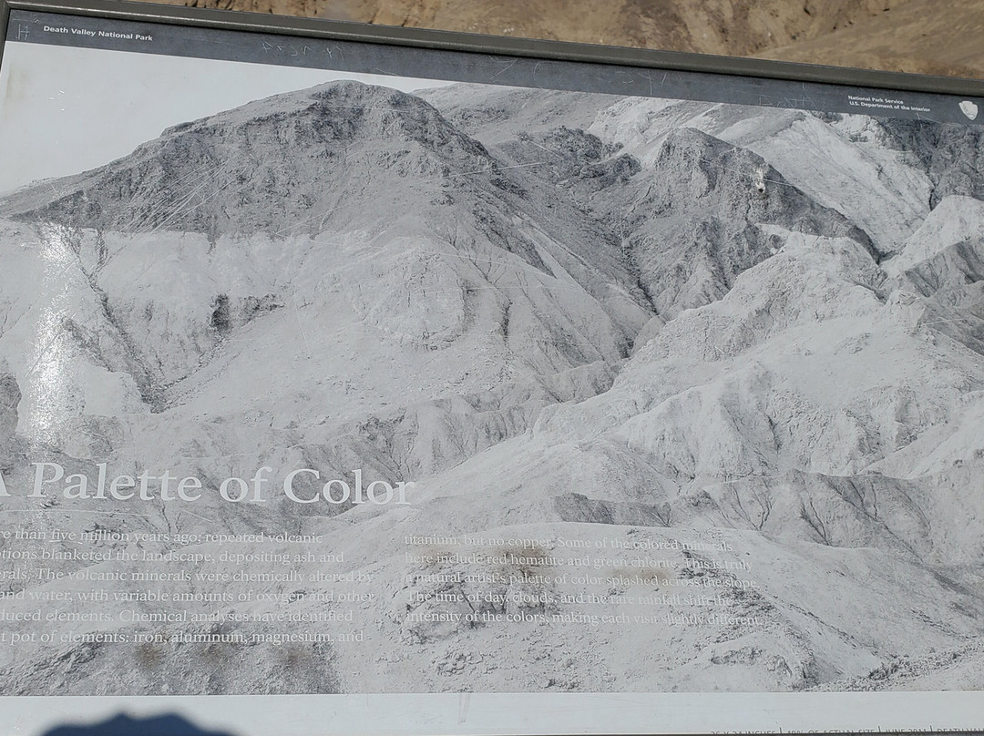 Artists Palette-死亡谷国家公园必去景点