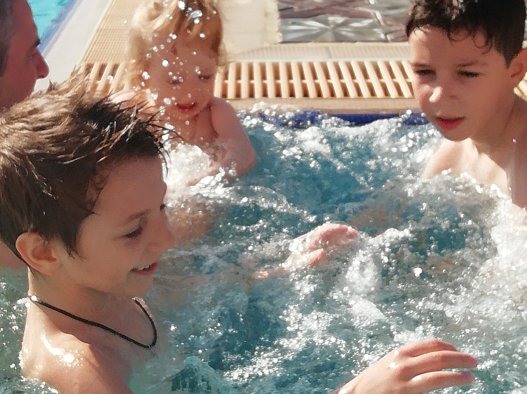 Kedrovy bor-Tsvetochnyy必去景点