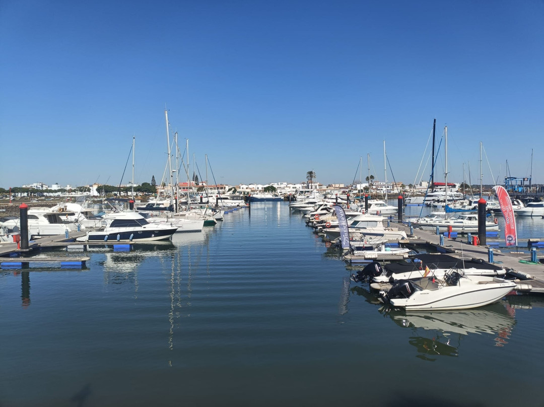 Excursiones Maritimas Isleñas Isla Canela-韦尔瓦必去景点