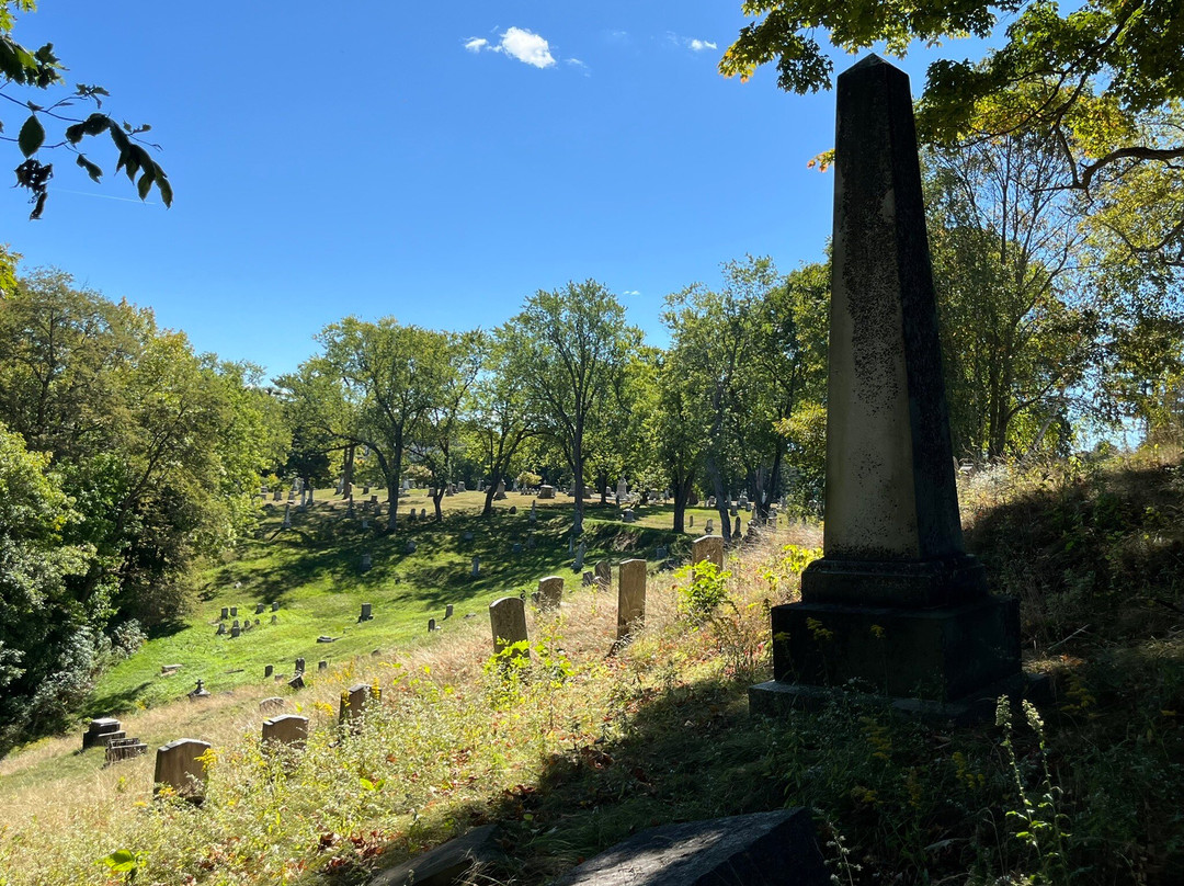 Mount Hope Cemetery-班戈必去景点